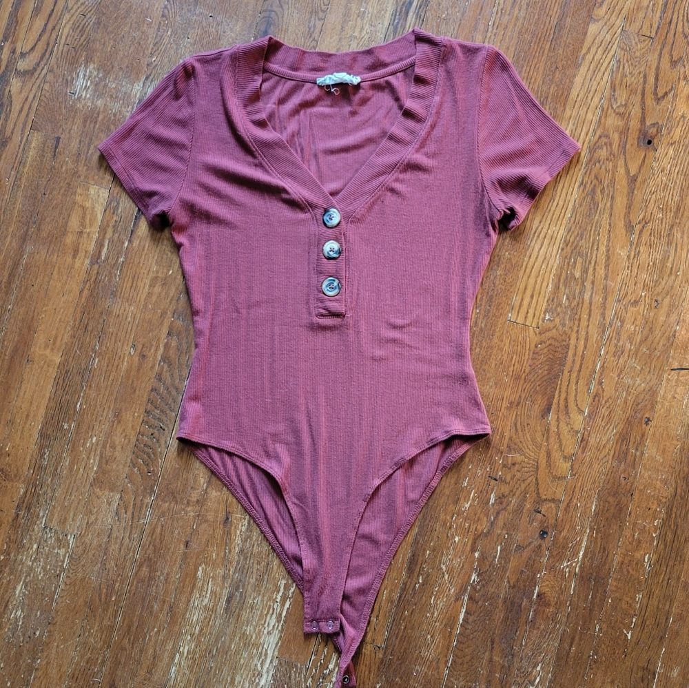 Rust Button-Up Ribbed Bodysuit, Size M